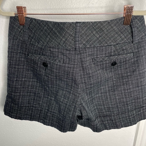 Express Design Studio Shorts Women's Size
12 Low Rise Chino Belted - Picture 7 of 10